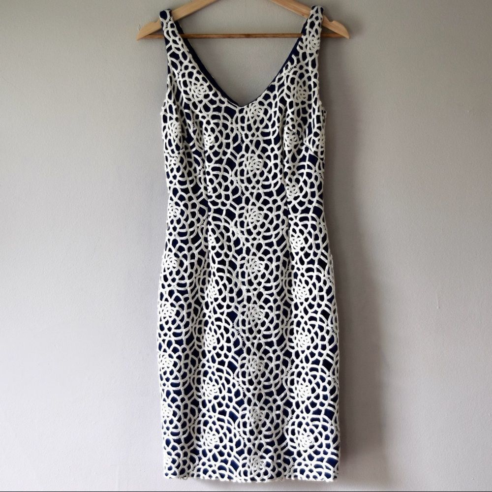 RALPH LAUREN Flattering Dress (2)